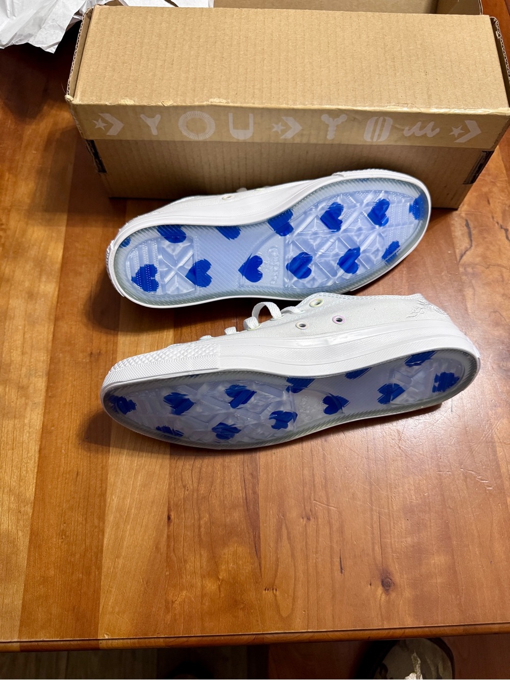 Converse Low Top Sneakers - White & Light Blue Accents - Picture 5 of 7